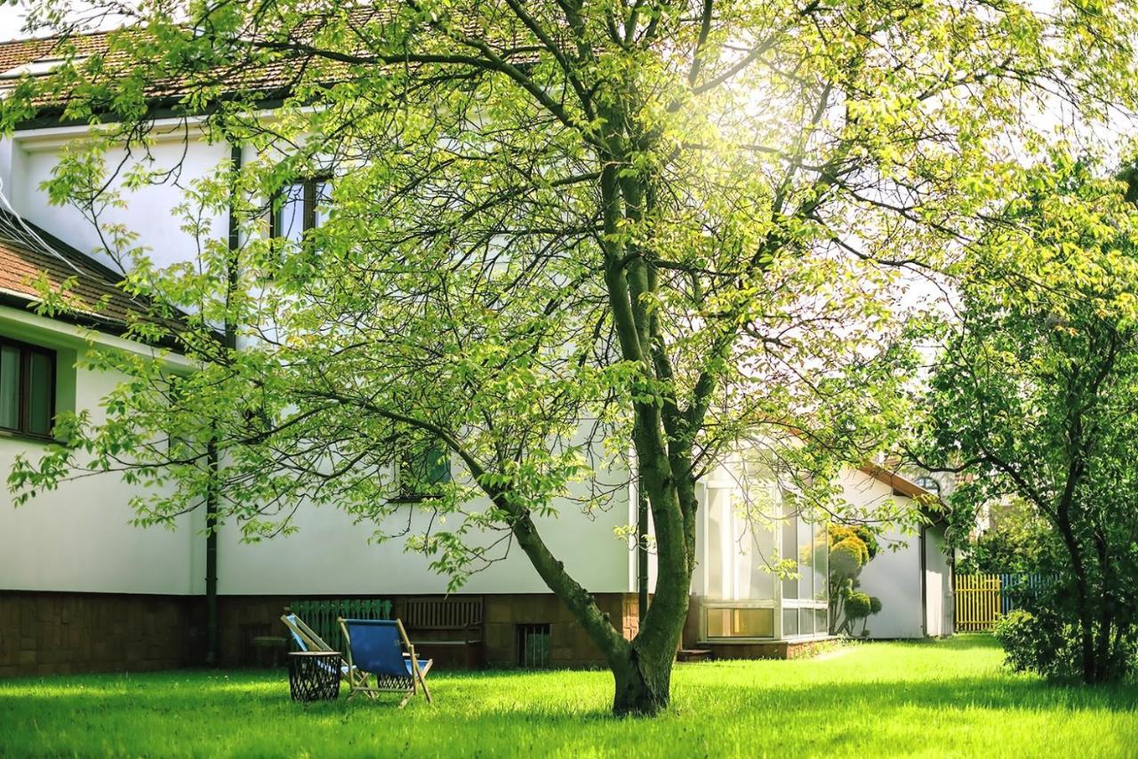 Apart Hostel S8 Blizne Jasinskiego Εξωτερικό φωτογραφία
