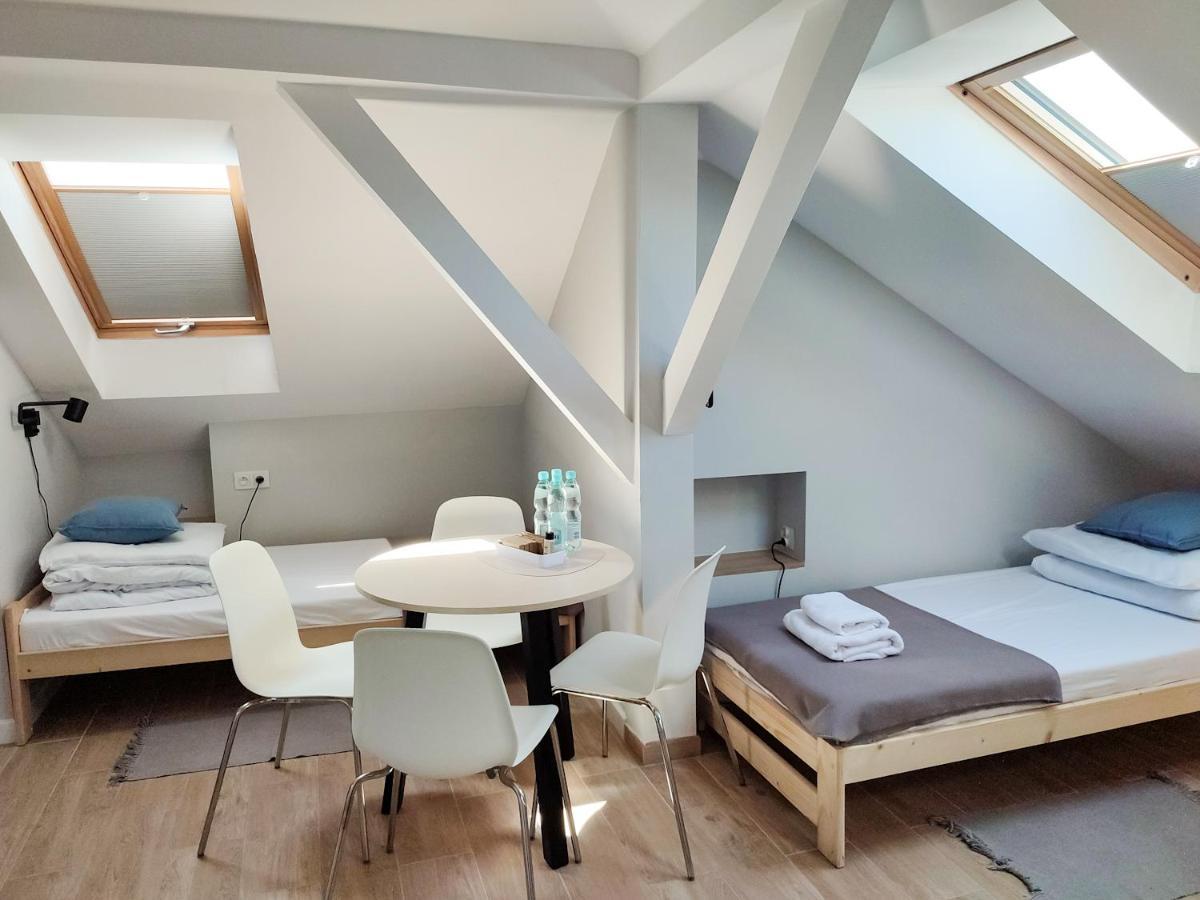 Apart Hostel S8 Blizne Jasinskiego Εξωτερικό φωτογραφία