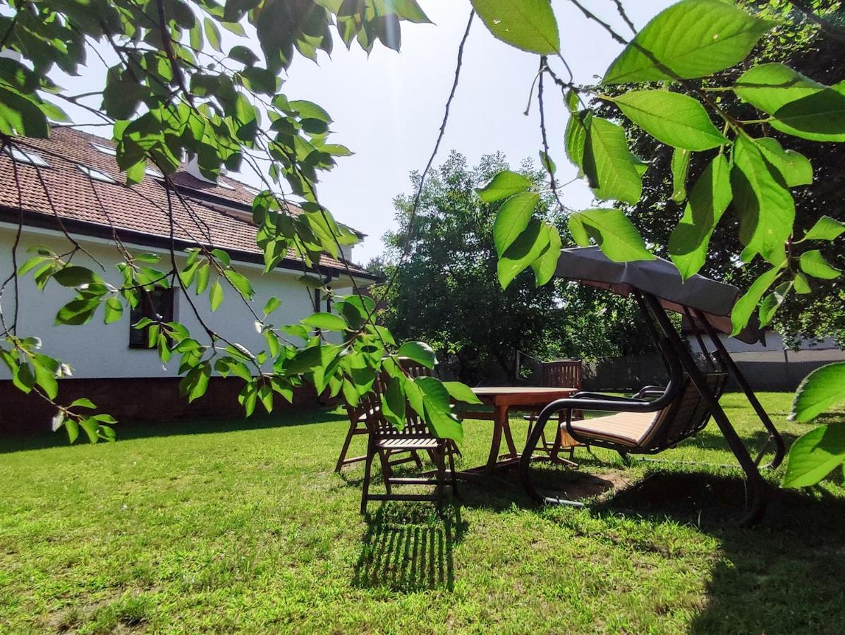 Apart Hostel S8 Blizne Jasinskiego Εξωτερικό φωτογραφία