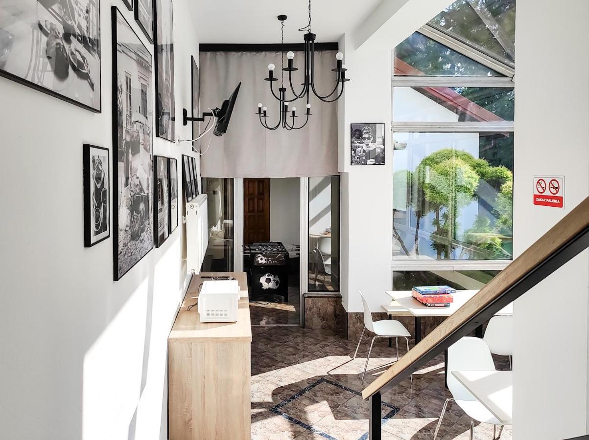 Apart Hostel S8 Blizne Jasinskiego Εξωτερικό φωτογραφία