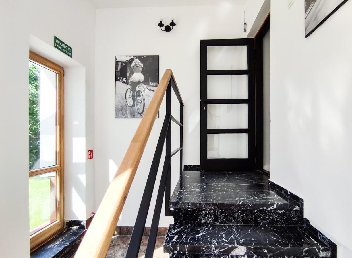 Apart Hostel S8 Blizne Jasinskiego Εξωτερικό φωτογραφία