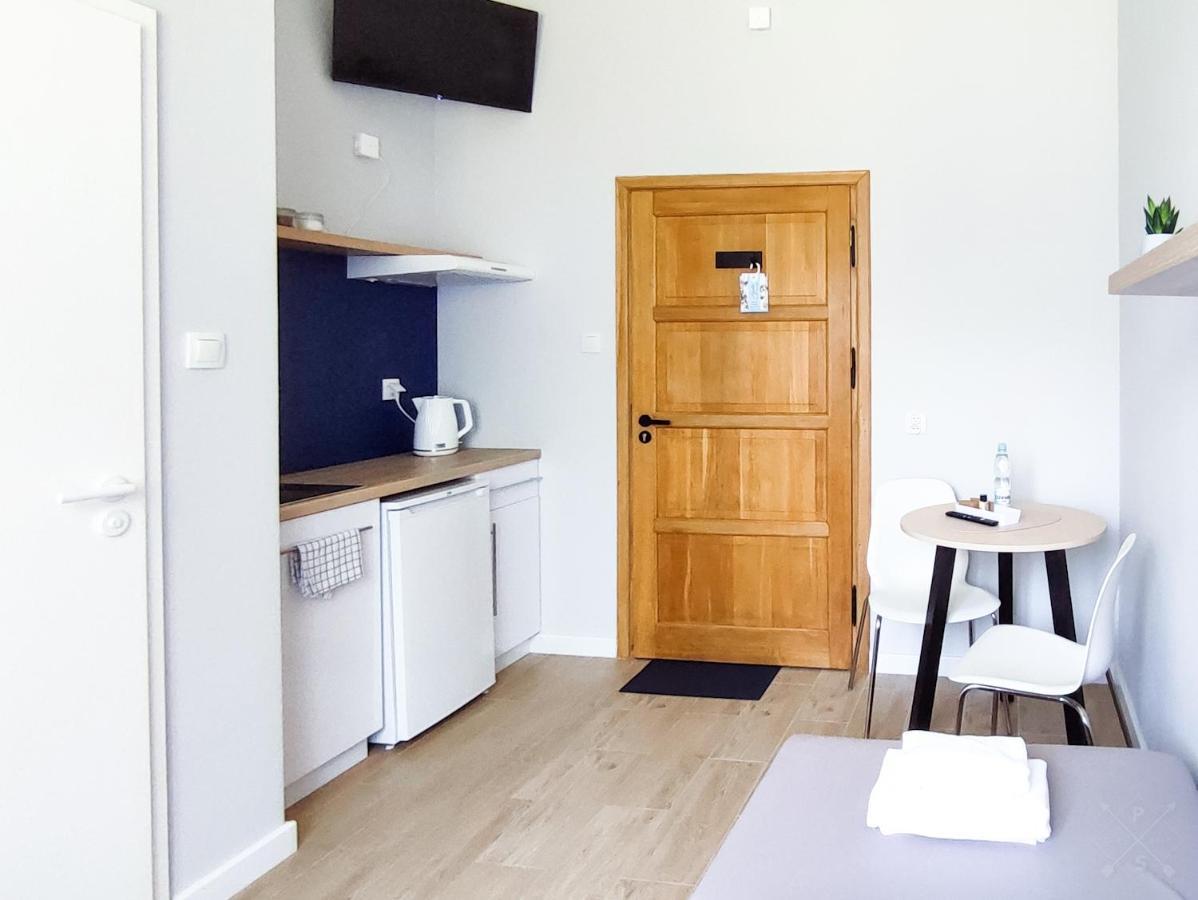 Apart Hostel S8 Blizne Jasinskiego Εξωτερικό φωτογραφία