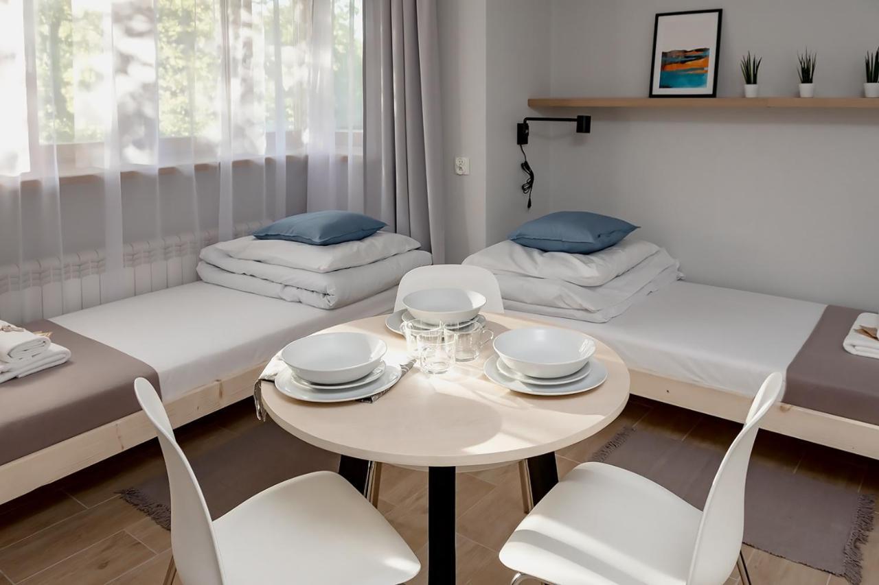 Apart Hostel S8 Blizne Jasinskiego Εξωτερικό φωτογραφία