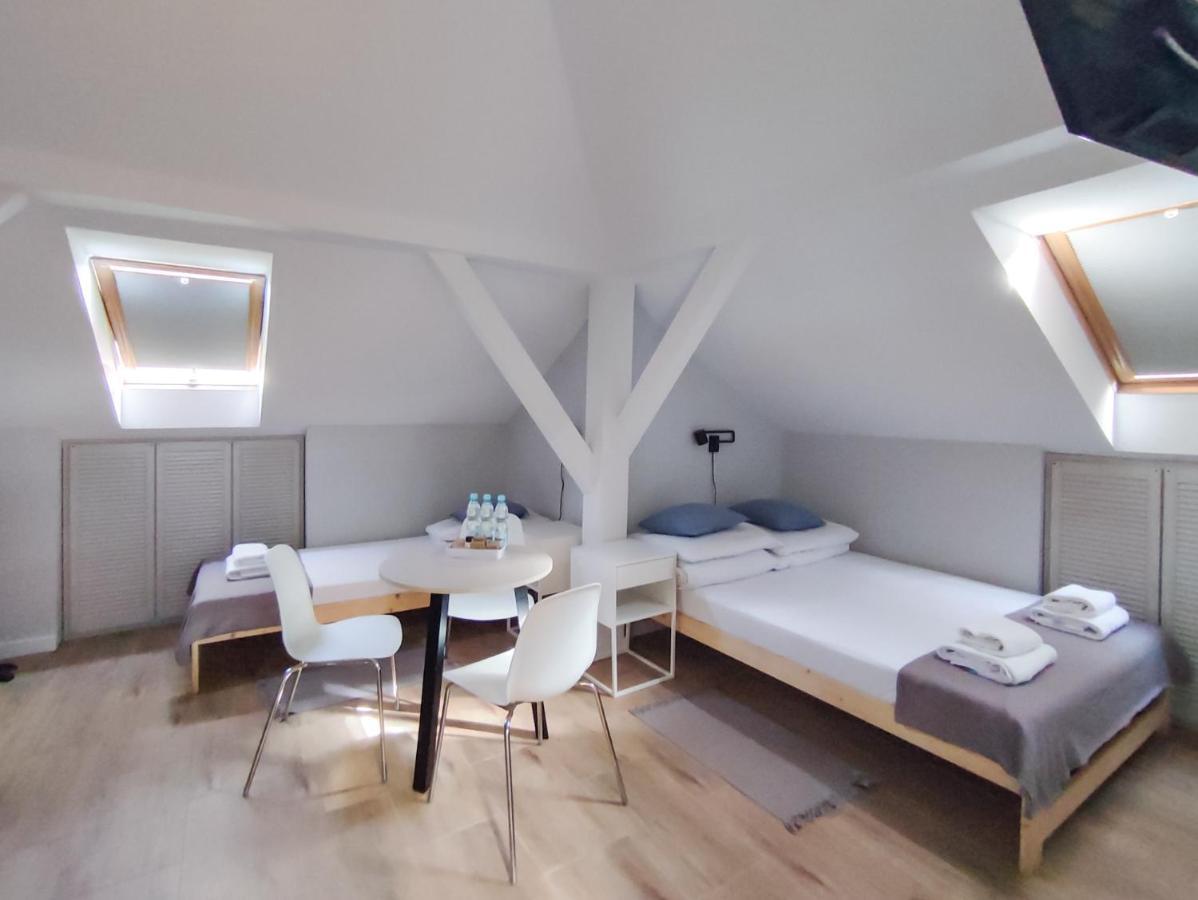 Apart Hostel S8 Blizne Jasinskiego Εξωτερικό φωτογραφία