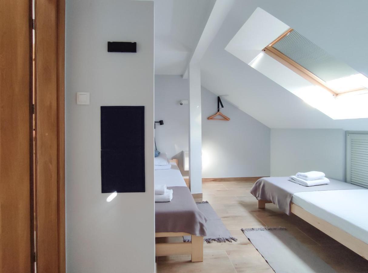 Apart Hostel S8 Blizne Jasinskiego Εξωτερικό φωτογραφία